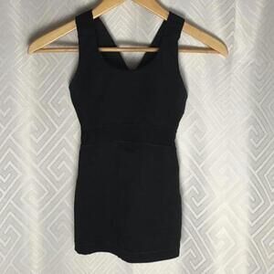 LULULEMON tank Size 4